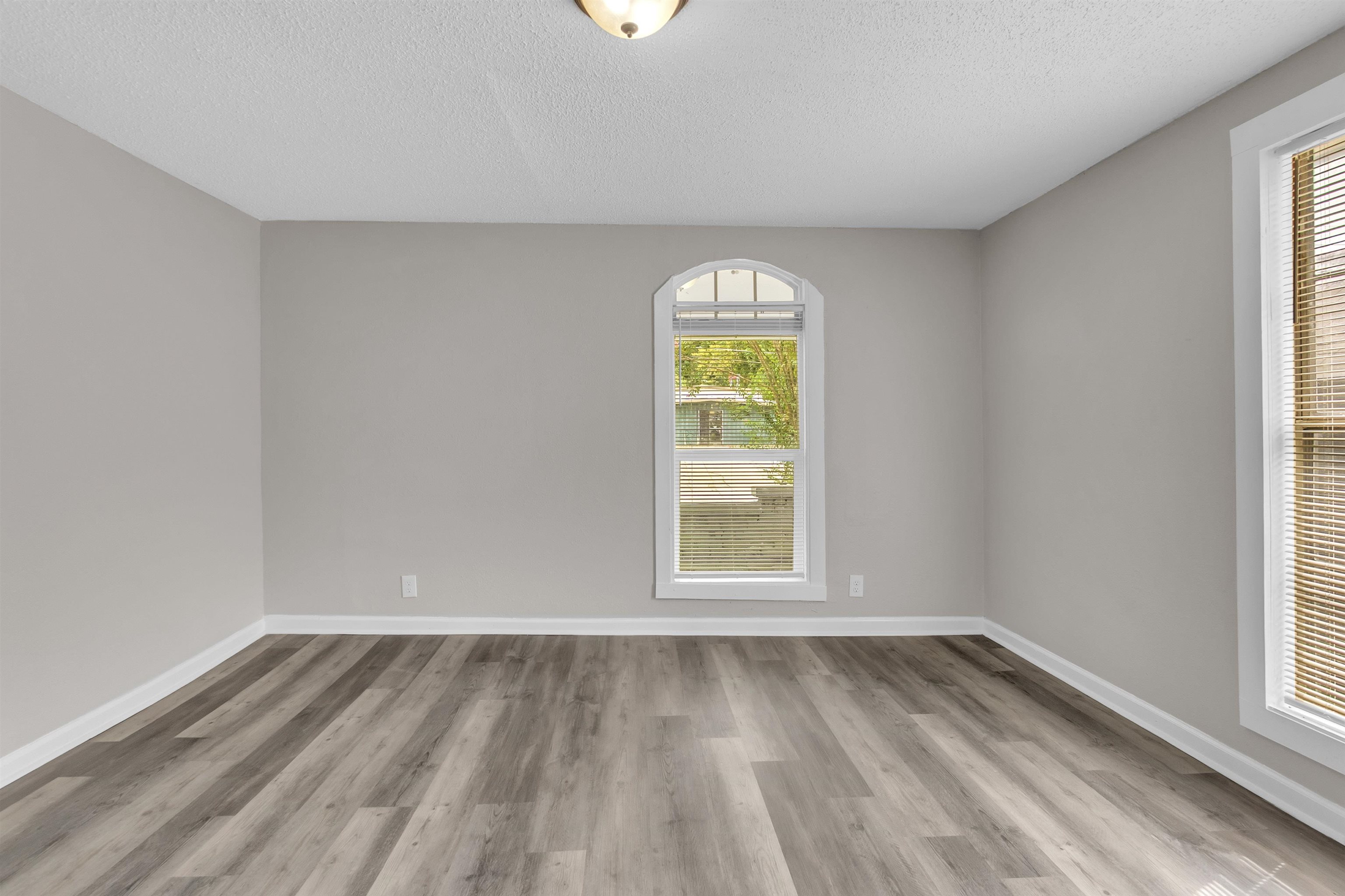 560 West Peebles Road Memphis, TN 38109 - Photo 8 of 18