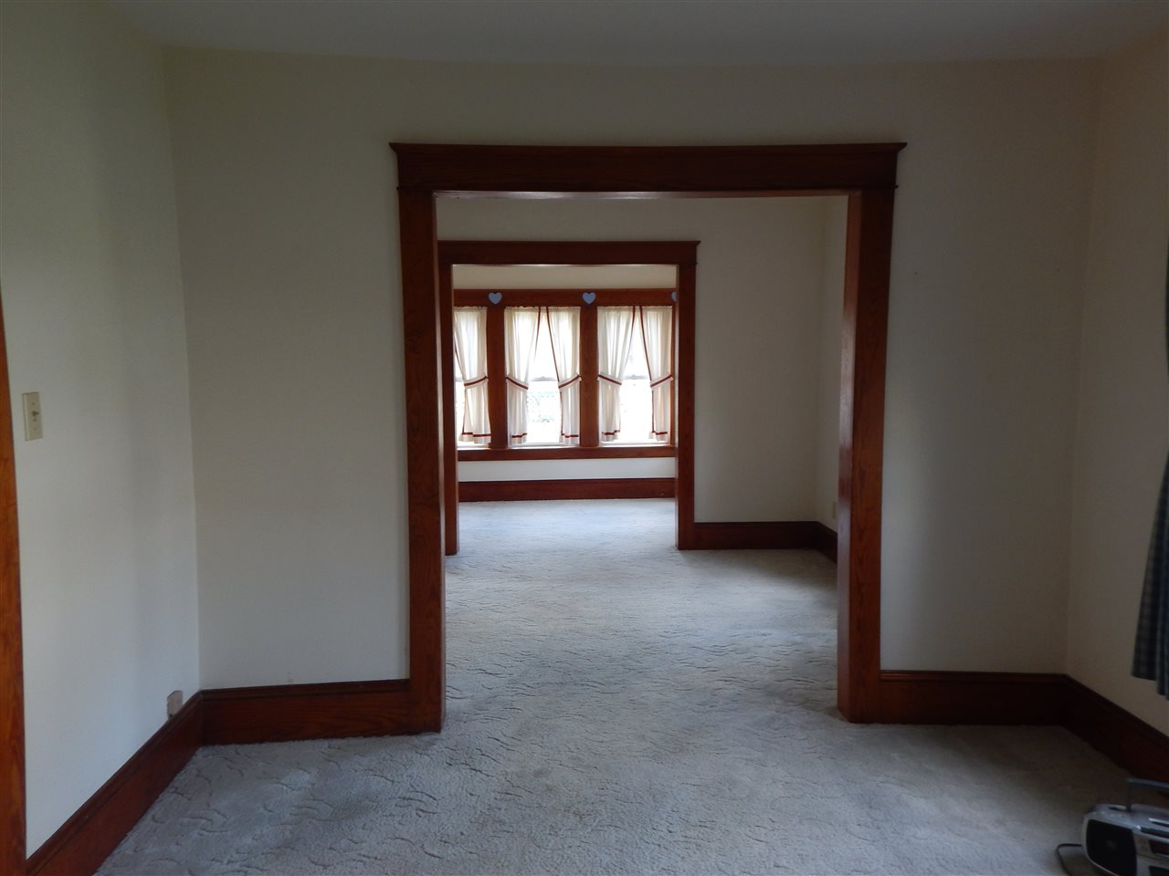 34 Pine Street Springfield, VT 05156 - Photo 4 of 16