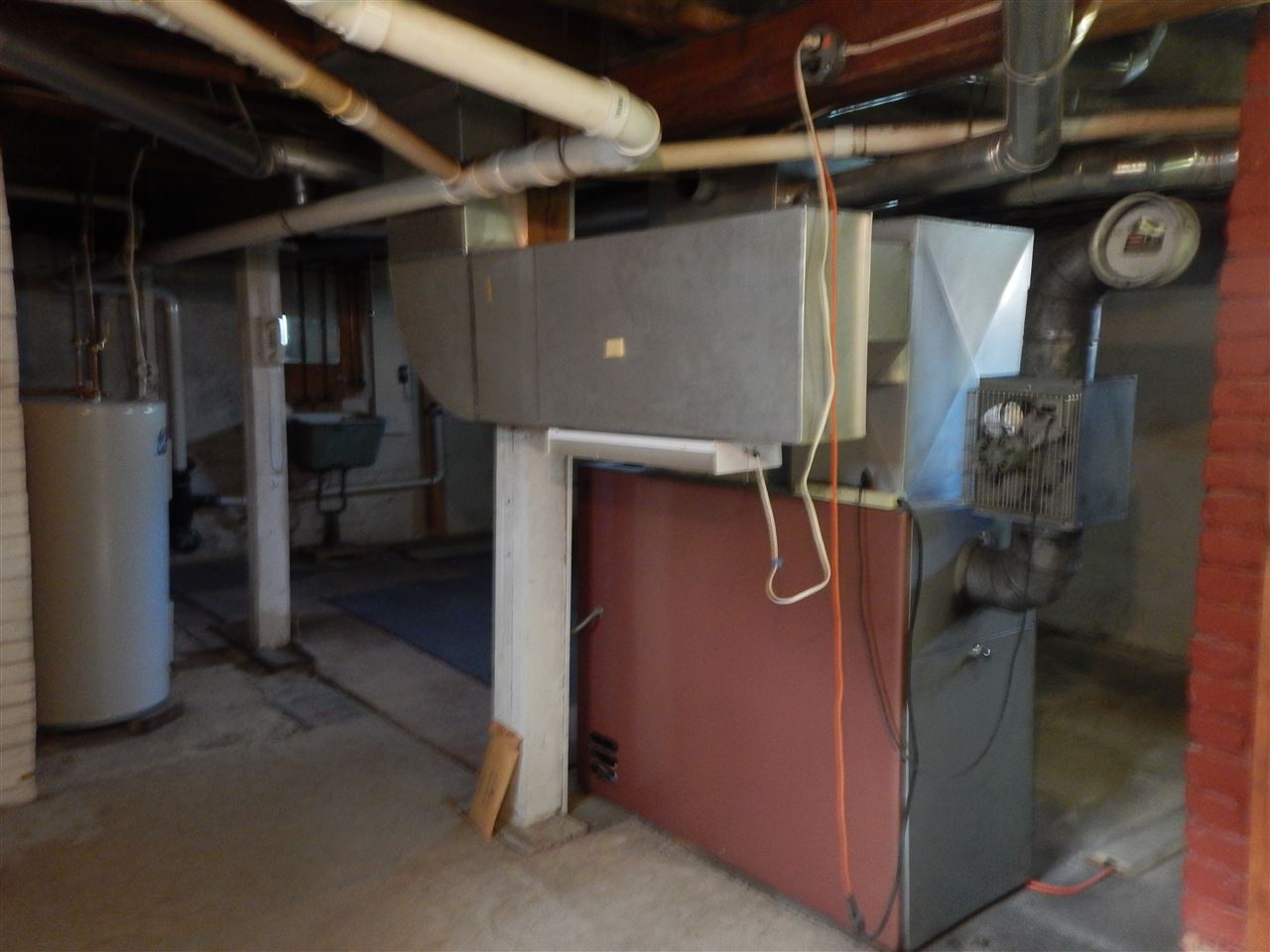 34 Pine Street Springfield, VT 05156 - Photo 10 of 16