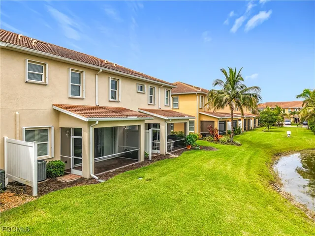 $329,000 | 3884 Burrfield Street, Fort Myers, FL 33916