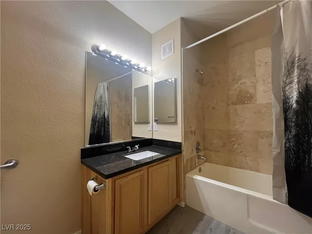 $2,200 | 673 Peachy Canyon Circle, Unit 103, Las Vegas, NV 89144