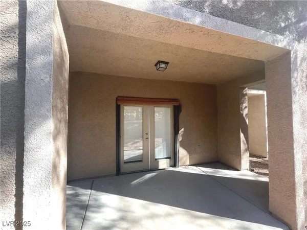 $2,200 | 673 Peachy Canyon Circle, Unit 103, Las Vegas, NV 89144