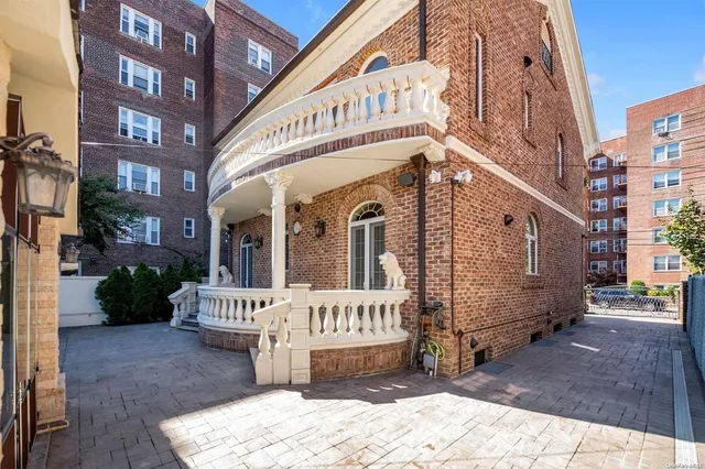 $3,654,000 | 72-07 112th Street | Forest Hills