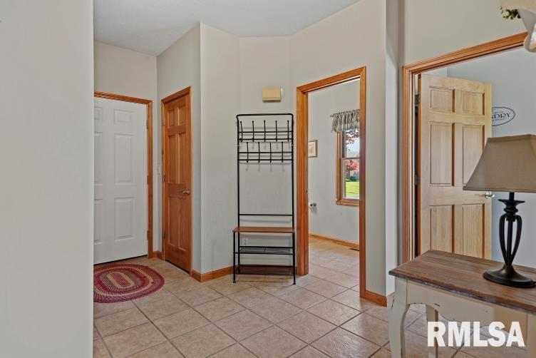 4377 Old Salem Lane Springfield, IL 62711 - Photo 31 of 46
