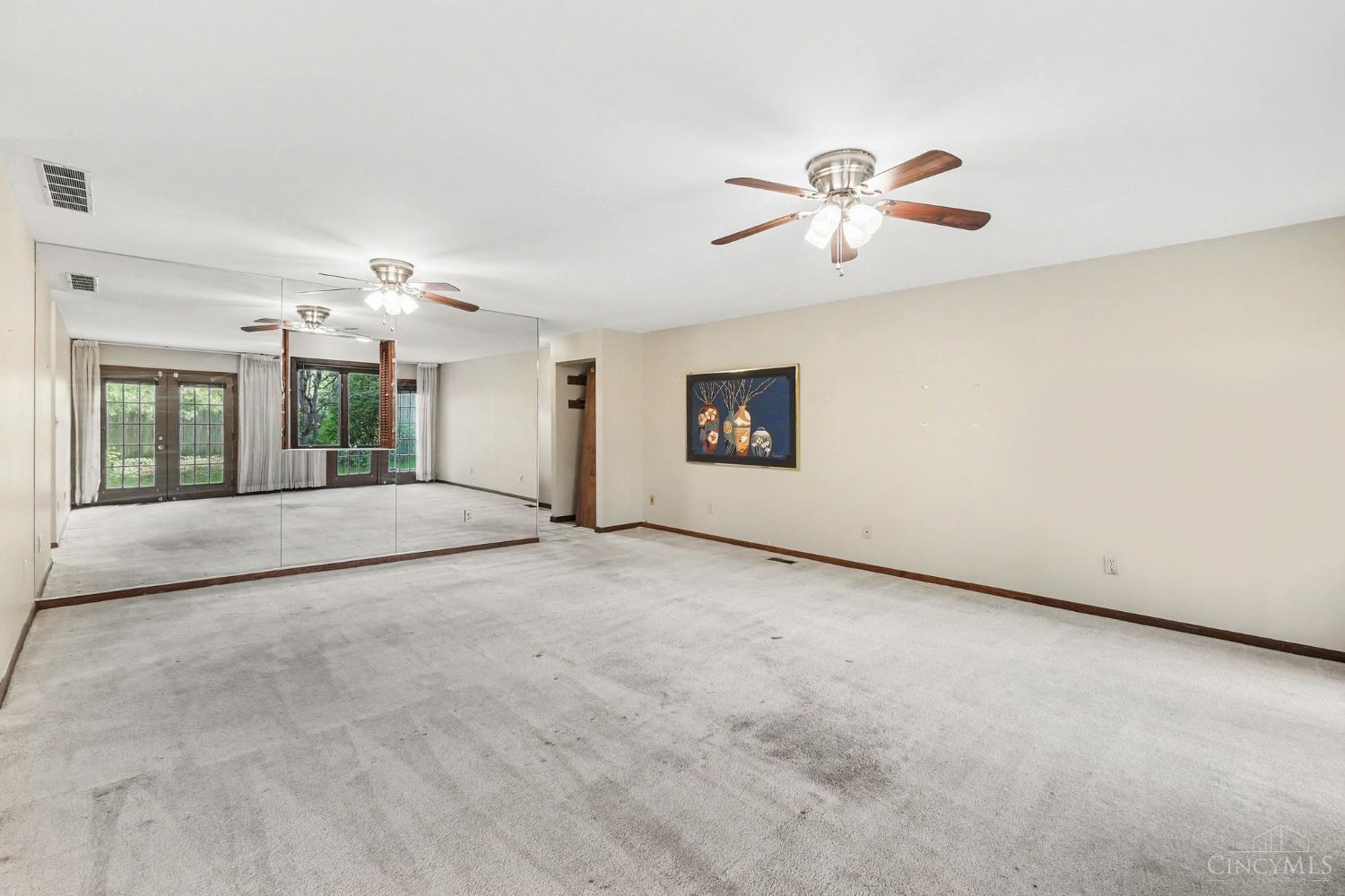 9048 Winton Road, Unit 6 Cincinnati, OH 45231 - Photo 5 of 35 Gallery Image 5