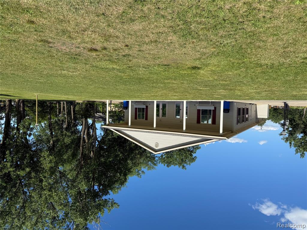 10001 Goodall Road Durand, MI 48429 - Photo 8 of 11