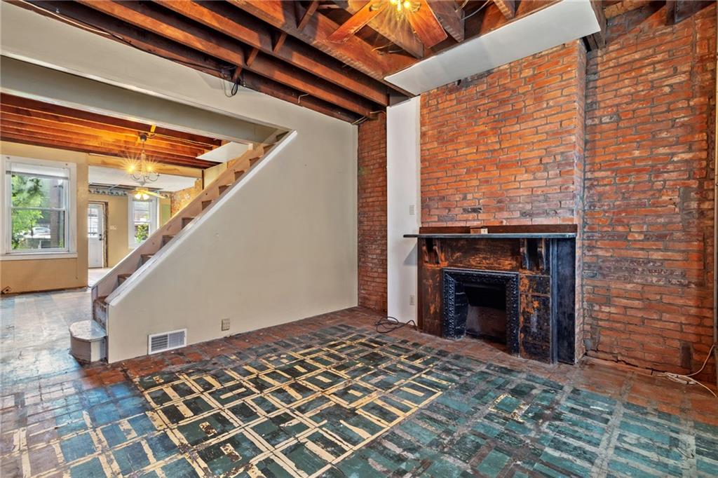 1841 Locust Street Pittsburgh, PA 15219 - Photo 10 of 35 Gallery Image 10