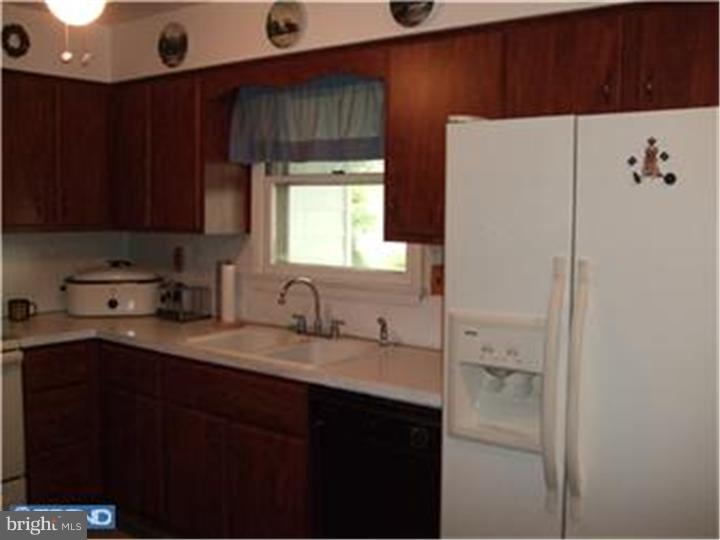 500 New Road Southampton, NJ 08088 - Photo 13 of 23 Kitchen