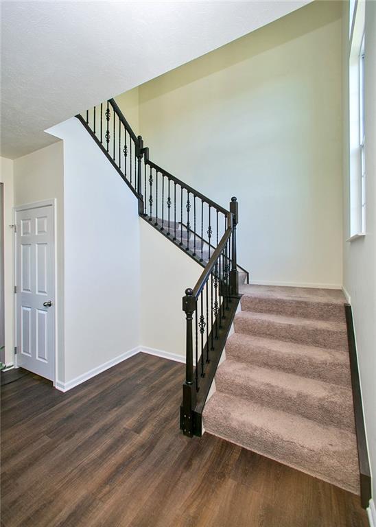 432 Beech Drive McKees Rocks, PA 15136 - Photo 6 of 22 Gallery Image 6