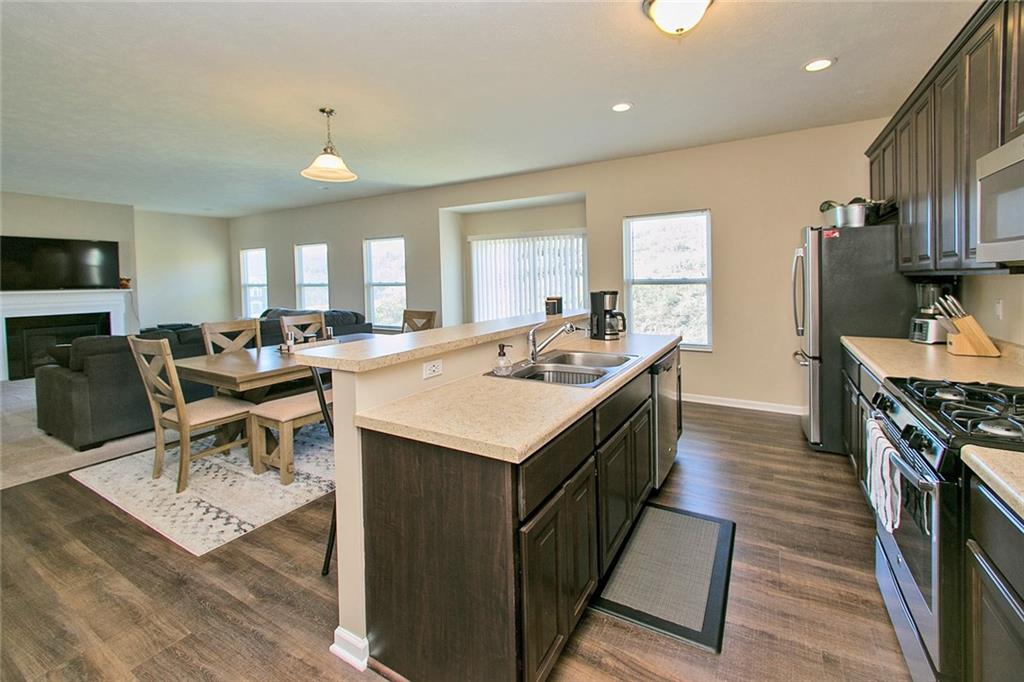 432 Beech Drive McKees Rocks, PA 15136 - Photo 9 of 22 Gallery Image 9