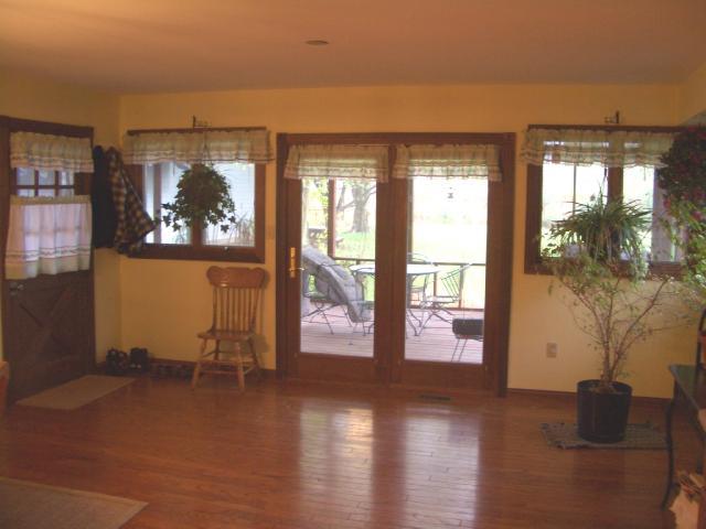 1712 Country Club Road Indianapolis, IN 46234 - Photo 3 of 11 Gallery Image 3
