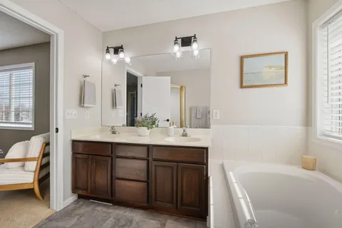 $525,000 | 17624 Foxboro Lane, Farmington, MN 55024