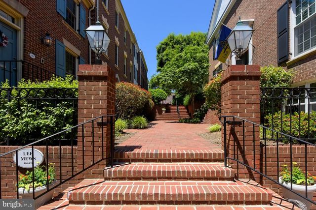 $495,000 | 406 1/2 North St Asaph Street, Alexandria, VA 22314
