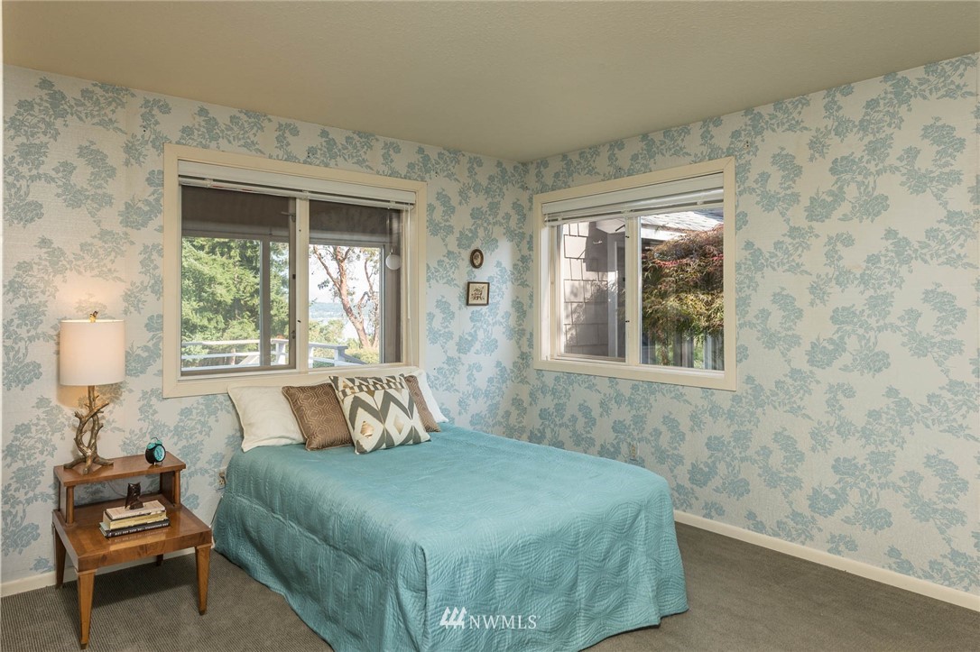 5031 Southwest Point Robinson Road Vashon, WA 98070 - Photo 20 of 25