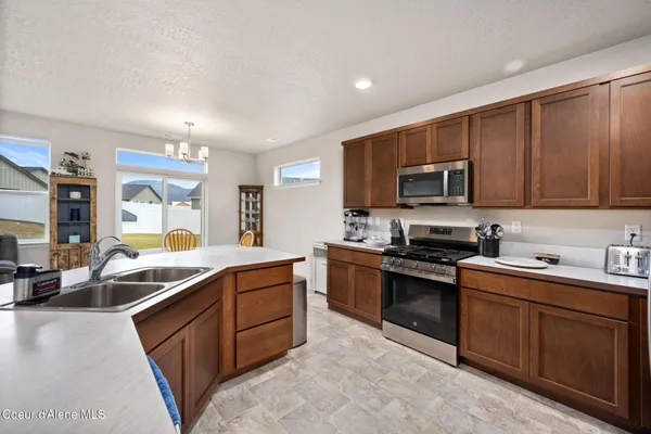 $529,999 | 6673 West Frehley Way, Rathdrum, ID 83858