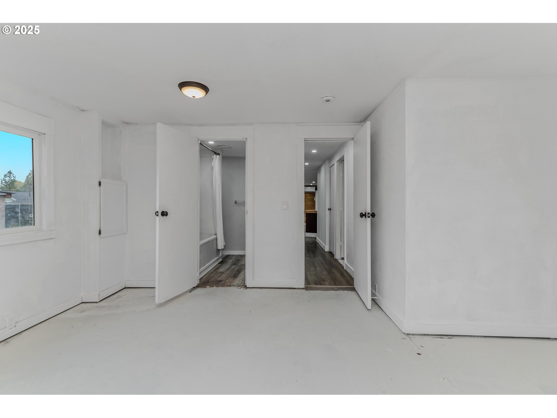 21617 Northeast 15th Avenue Ridgefield, WA 98642 - Photo 23 of 33 a view of empty room