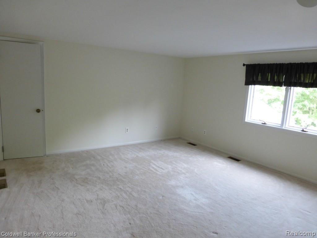 11350 Clark Road Davisburg, MI 48350 - Photo 27 of 46 bedroom 3.jpg