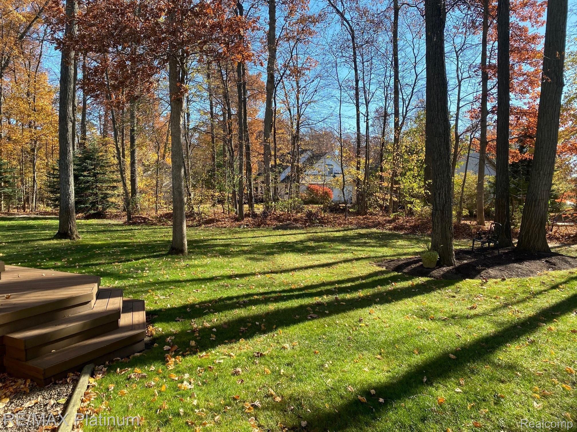 1390 Remsing Street Hartland, MI 48353 - Photo 8 of 67 8.jpeg