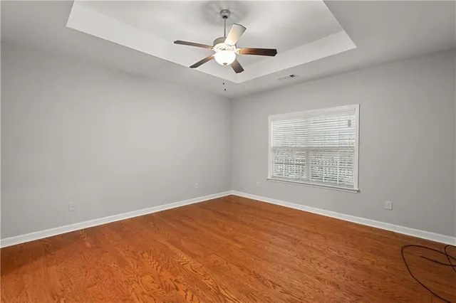 a bathroom with a tub
