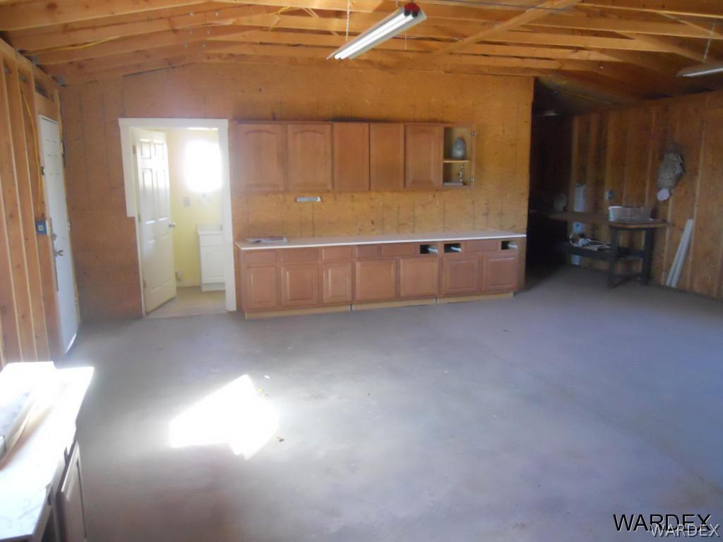 3609 Bacobi Road Golden Valley, AZ 86413 - Photo 13 of 23