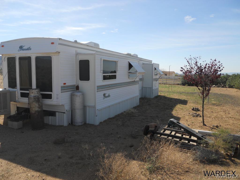 3609 Bacobi Road Golden Valley, AZ 86413 - Photo 19 of 23