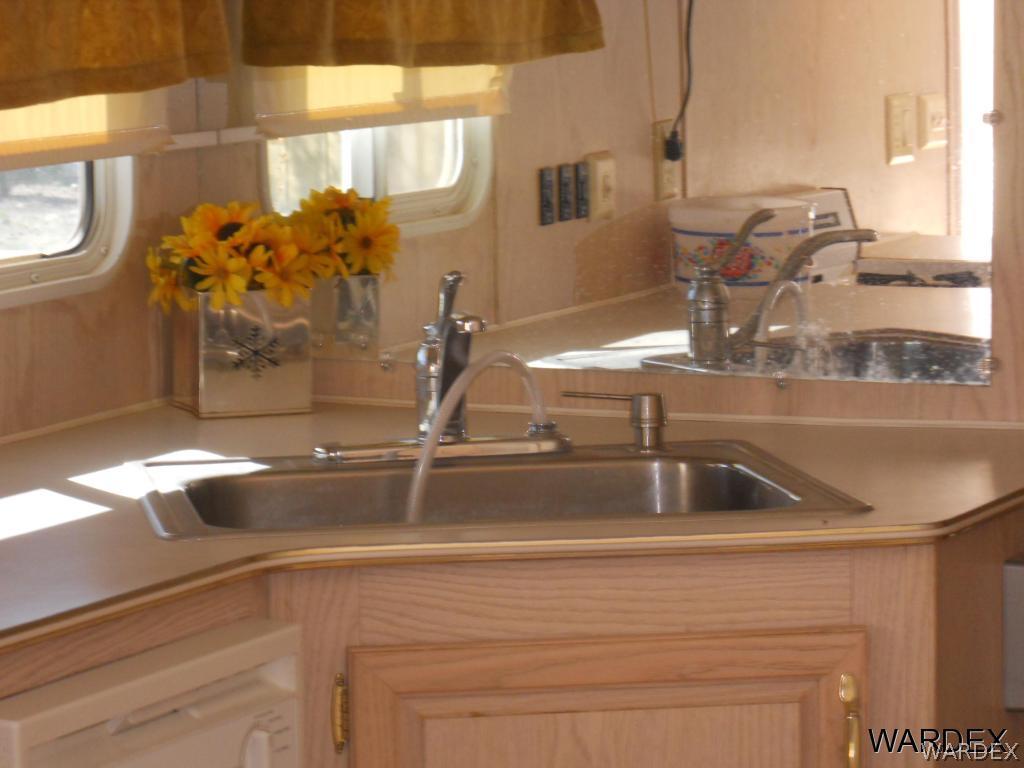3609 Bacobi Road Golden Valley, AZ 86413 - Photo 7 of 23