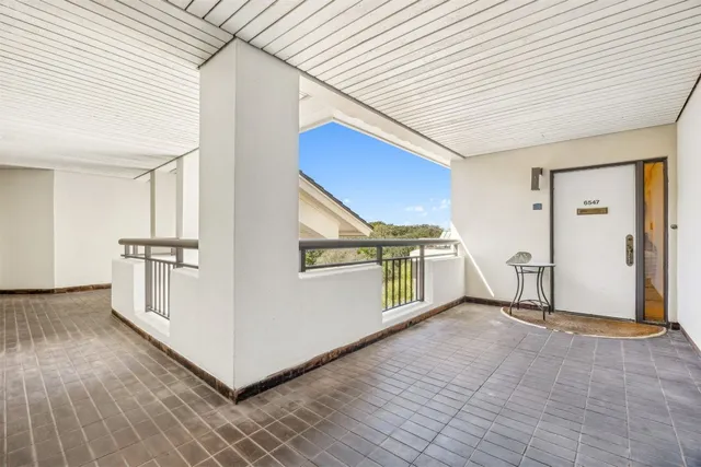 a view of a dining room and livingroom view