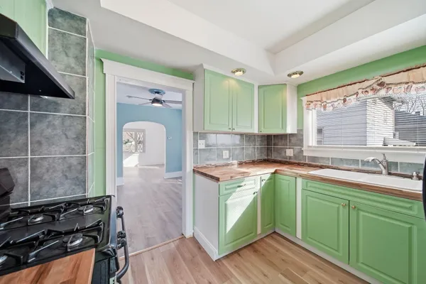 $134,900 | 209 West High Street, Jackson, MI 49203