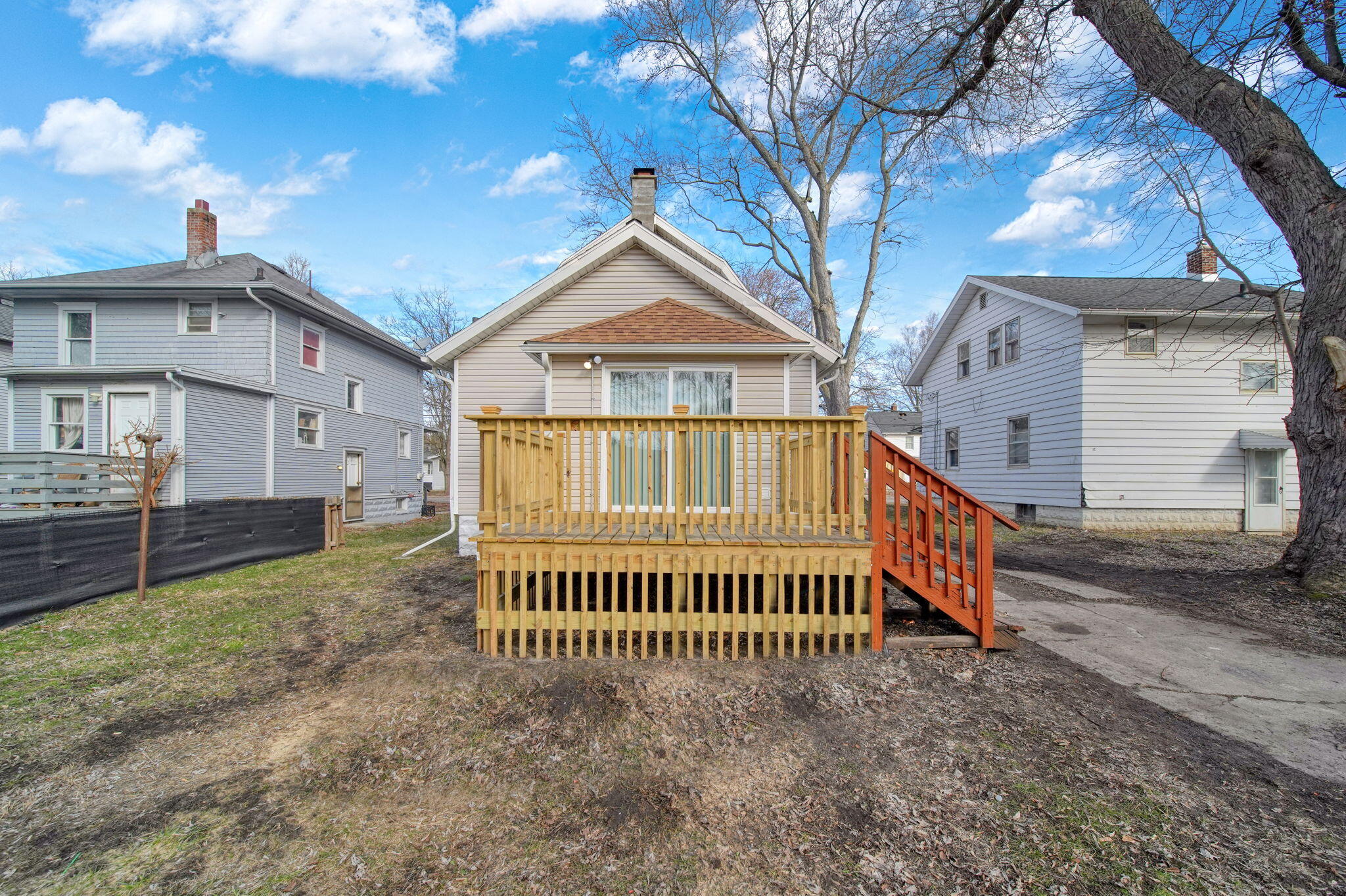 209 West High Street Jackson, MI 49203 - Photo 22 of 27 back