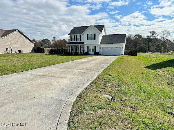 $285,000 | 102 Buckhaven Drive, Richlands, NC 28574