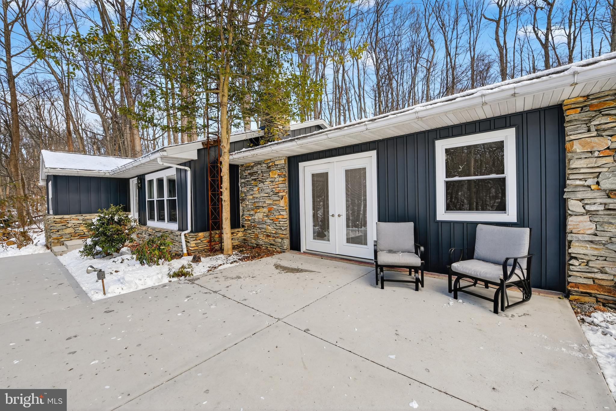 101 Glen Road Reading, PA 19606 - Photo 4 of 37 Gallery Image 4