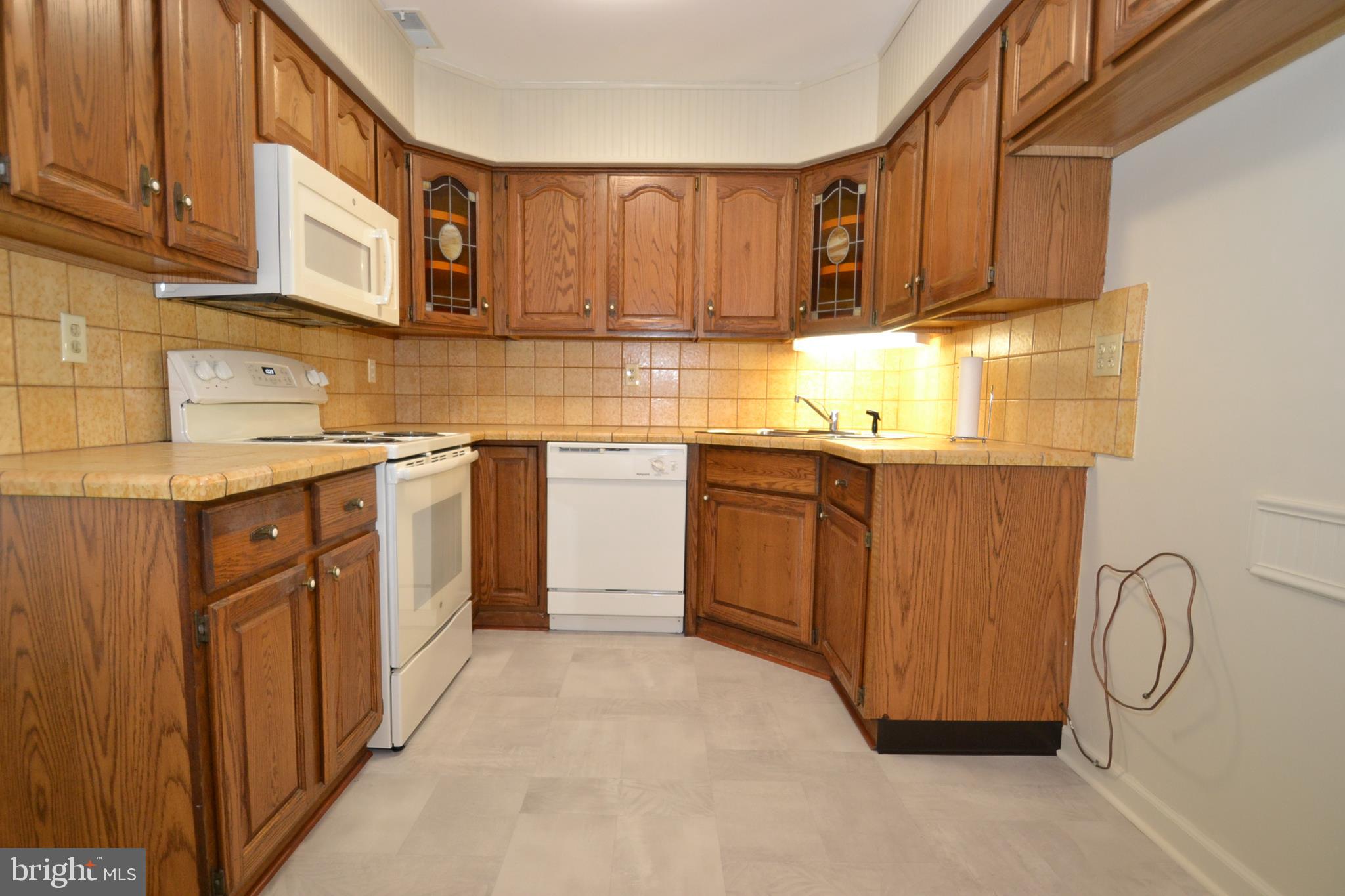 508 Lopax Road Harrisburg, PA 17112 - Photo 6 of 23 Gallery Image 6