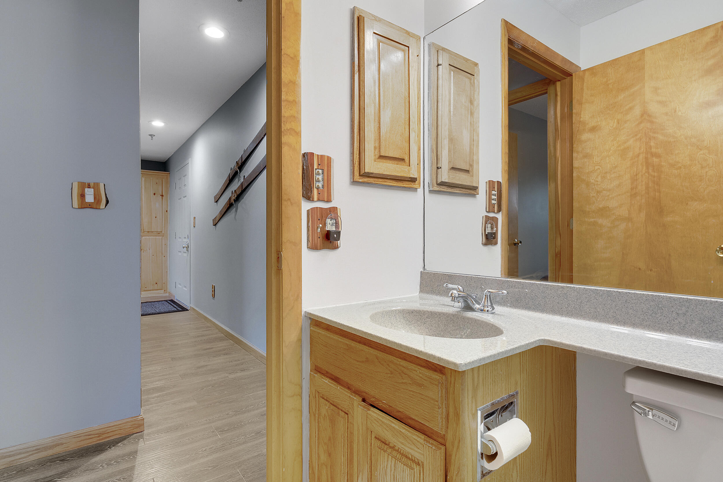 376 Skiway Road, Unit 107 Newry, ME 04261 - Photo 16 of 30 northpeakunit107-18