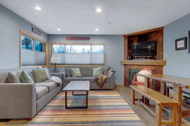 $499,000 | 376 Skiway Road, Unit 107, Newry, ME 04261