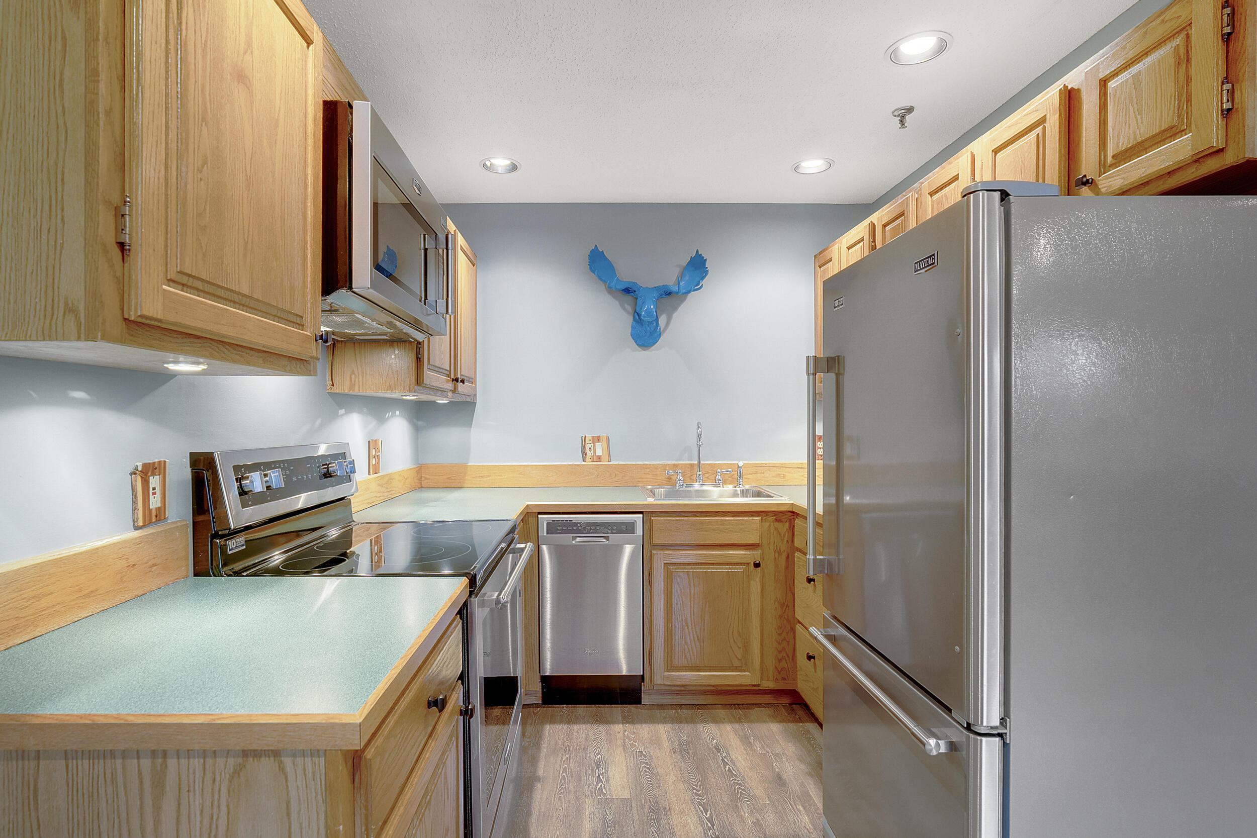 376 Skiway Road, Unit 107 Newry, ME 04261 - Photo 6 of 30 northpeakunit107-3