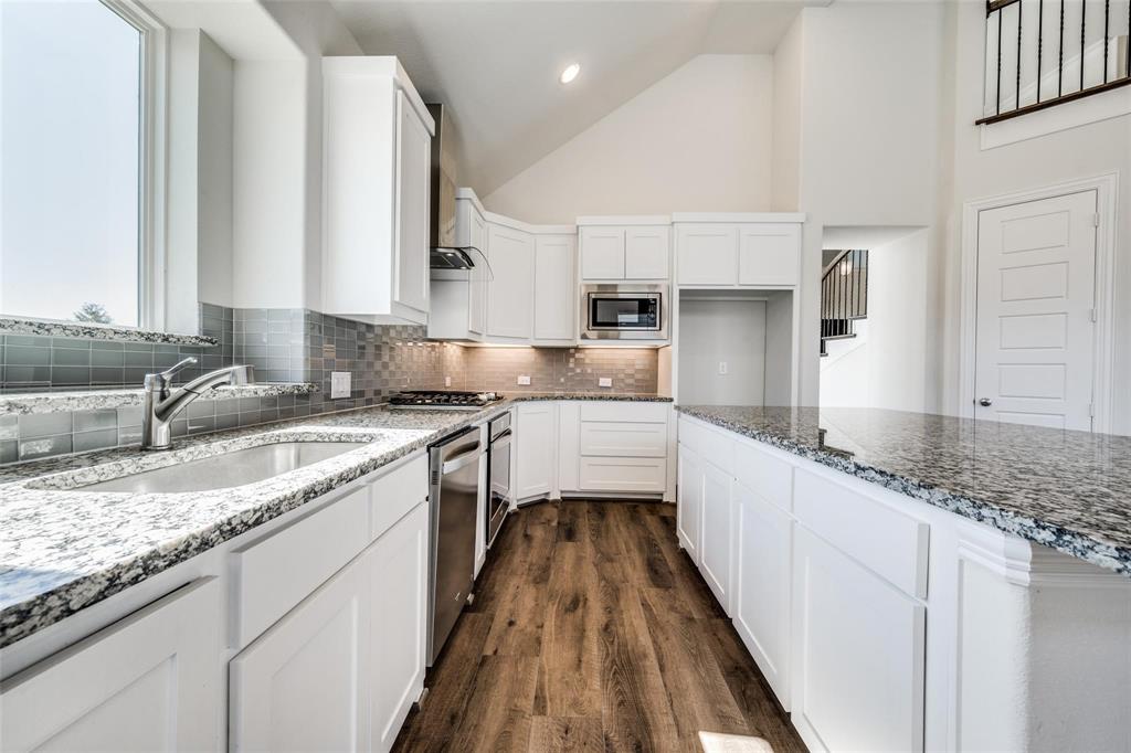 3608 Diamond Ridge McKinney, TX 75071 - Photo 9 of 30