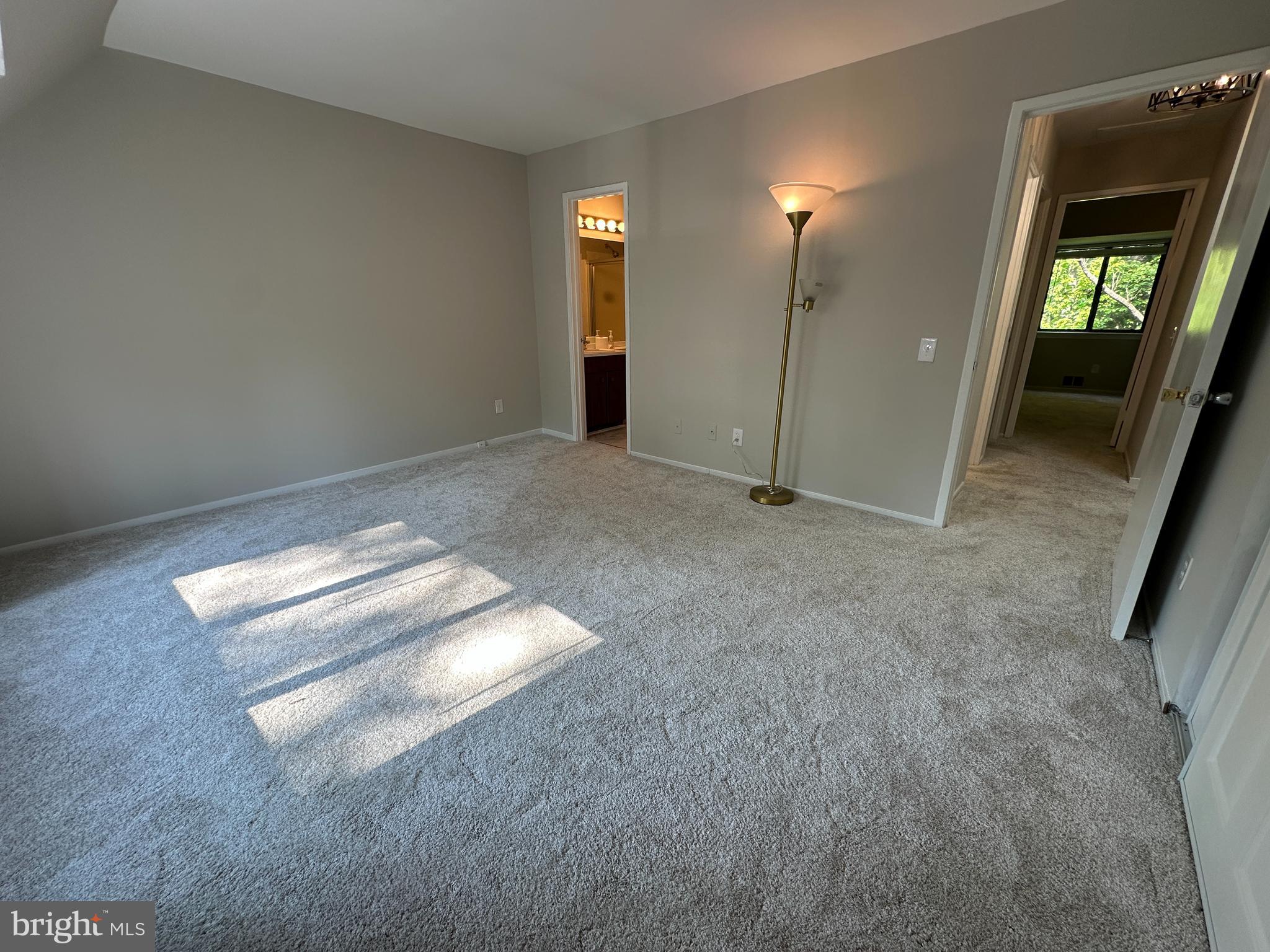 1526 Scandia Circle Reston, VA 20190 - Photo 18 of 29 a view of empty room with windows