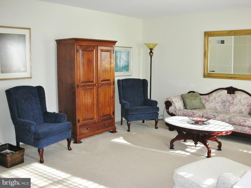 603 North Oak Street Lititz, PA 17543 - Photo 5 of 35 Gallery Image 5