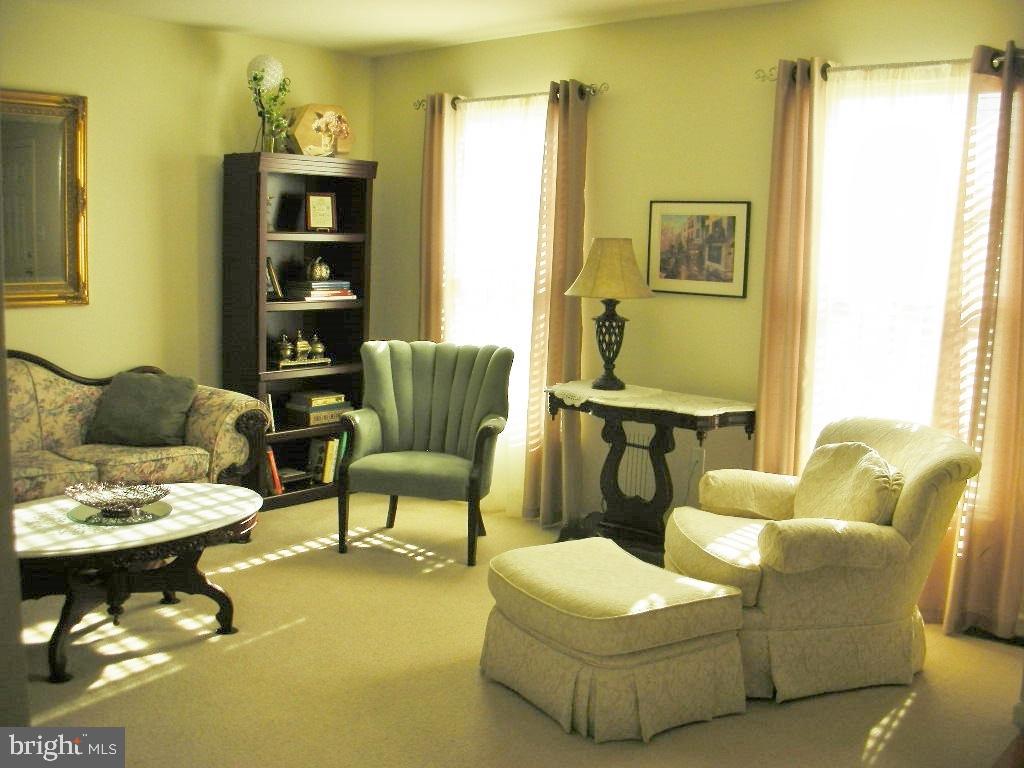 603 North Oak Street Lititz, PA 17543 - Photo 6 of 35 Gallery Image 6