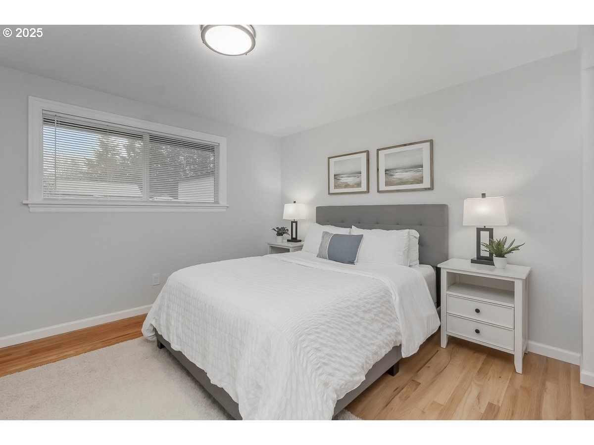 18451 South Grasle Road Oregon City, OR 97045 - Photo 11 of 26 Bedroom, Primary