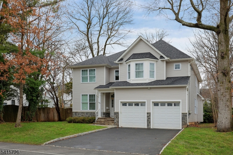 602 Salem Road Union, NJ 07083 - Photo 1 of 28
