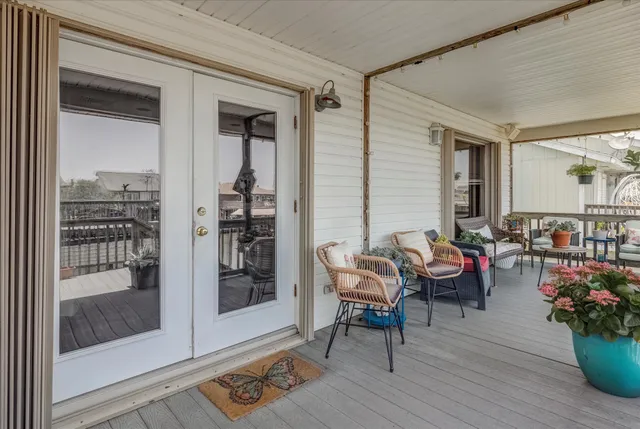 $379,000 | 1120 Redfish Street, Bayou Vista, TX 77563