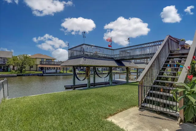 $379,000 | 1120 Redfish Street, Bayou Vista, TX 77563