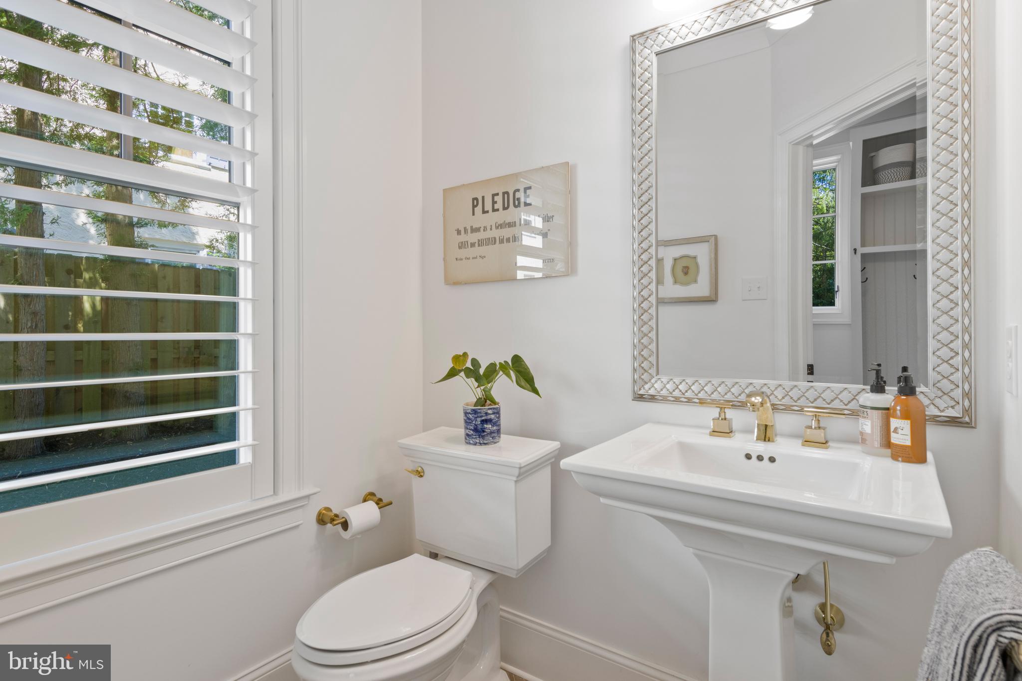 328 St Davids Road Wayne, PA 19087 - Photo 23 of 47