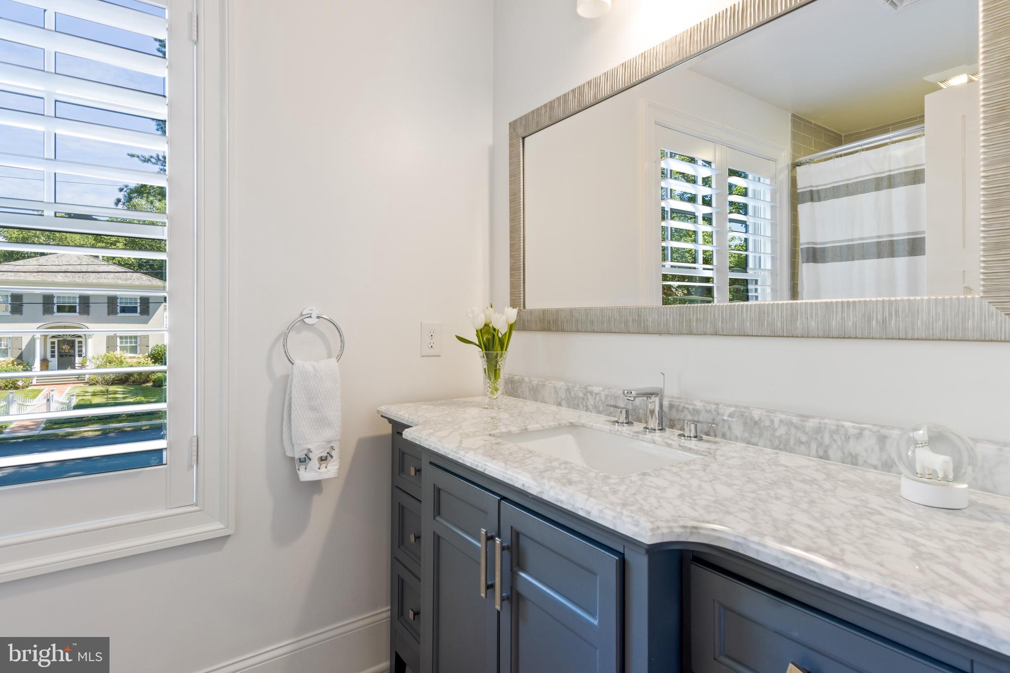 328 St Davids Road Wayne, PA 19087 - Photo 29 of 47