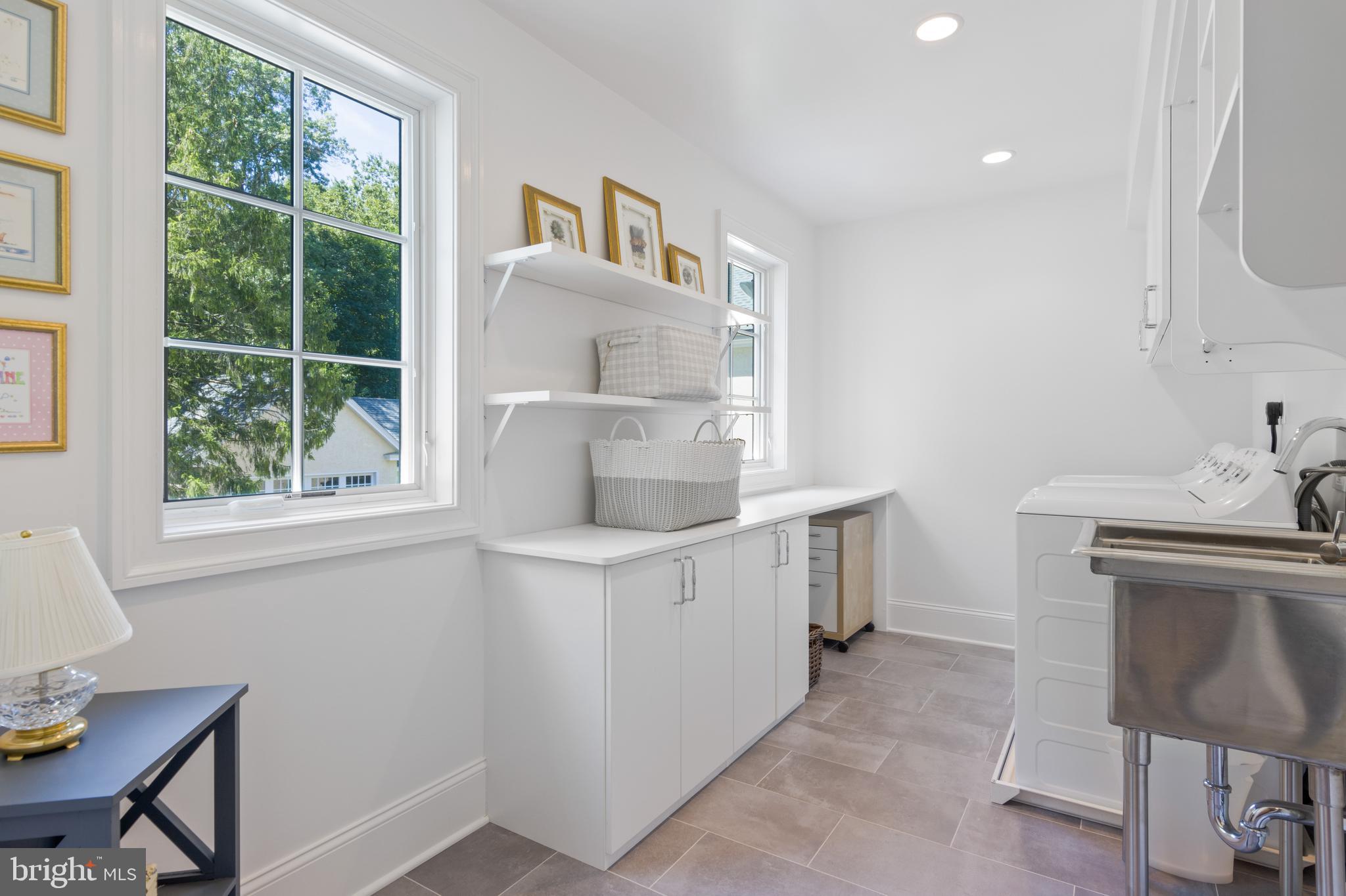 328 St Davids Road Wayne, PA 19087 - Photo 30 of 47