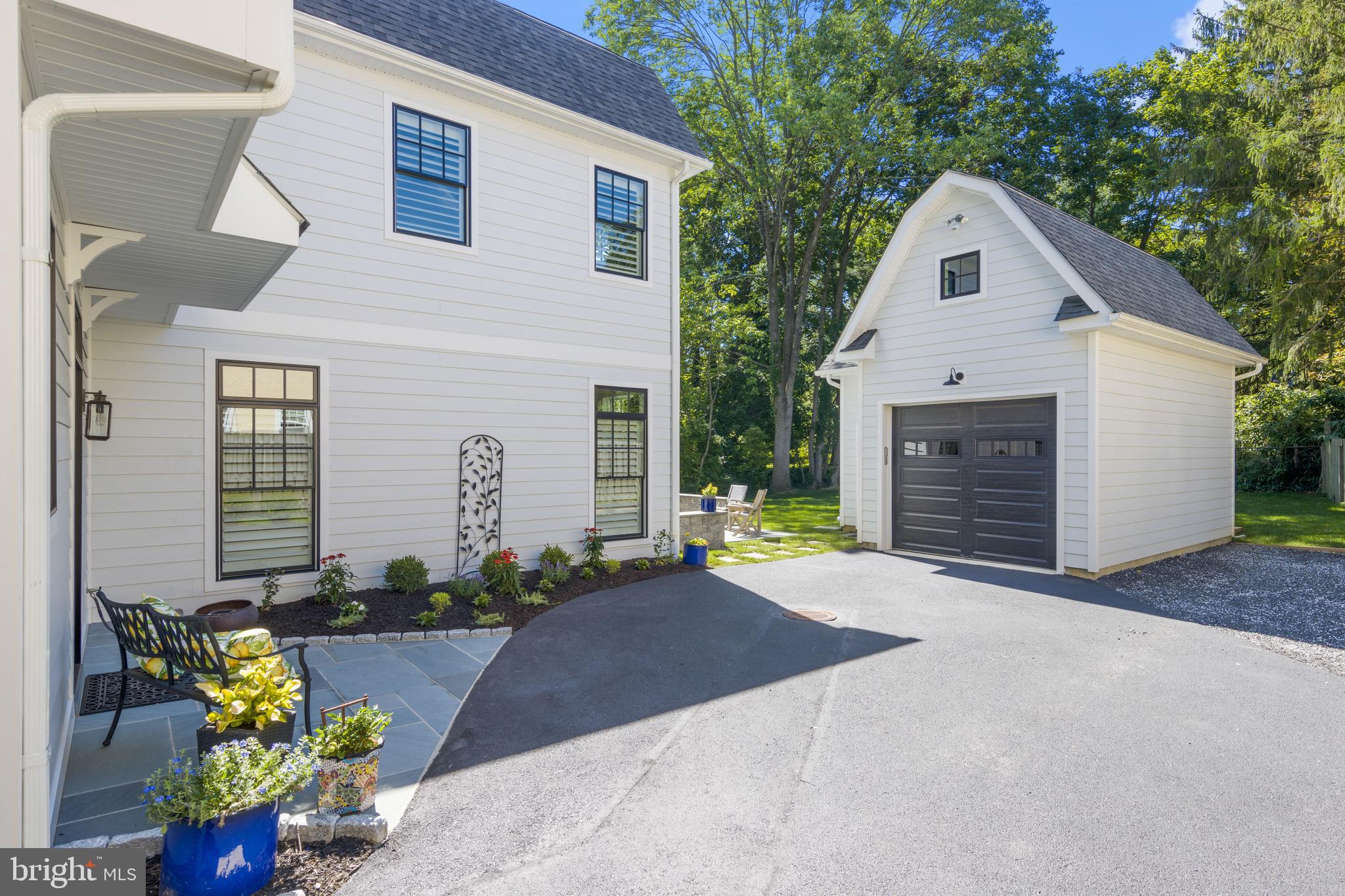 328 St Davids Road Wayne, PA 19087 - Photo 42 of 47