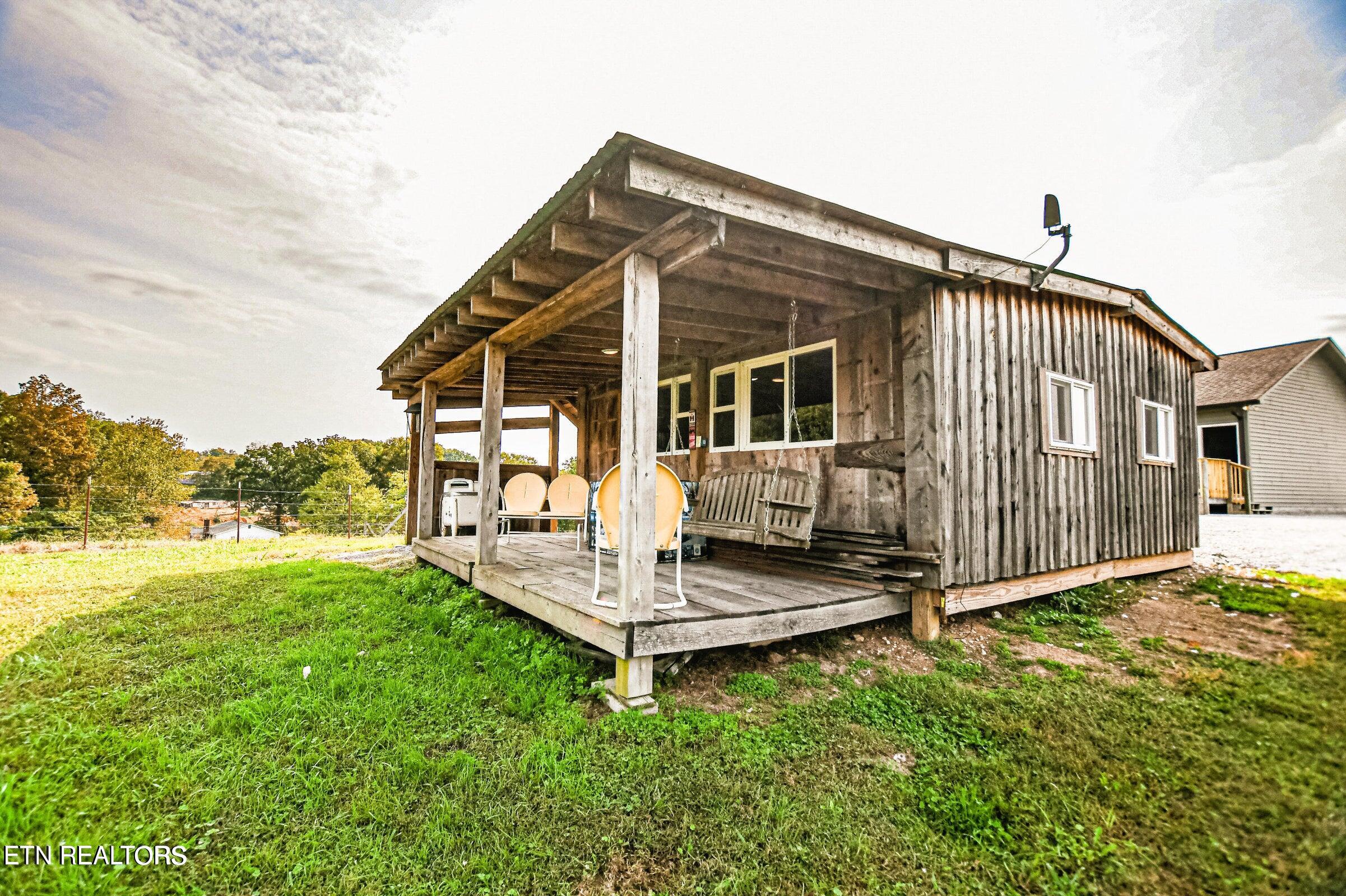 877 Queener Road Jacksboro, TN 37757 - Photo 27 of 34 20231009135941971694000000-o