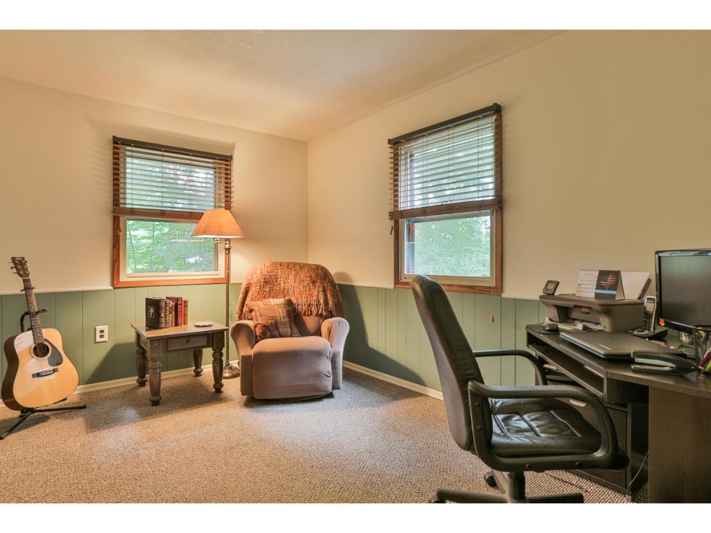 133 South Road Kensington, NH 03833 - Photo 13 of 29