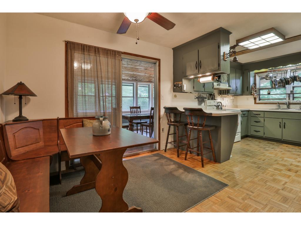 133 South Road Kensington, NH 03833 - Photo 7 of 29
